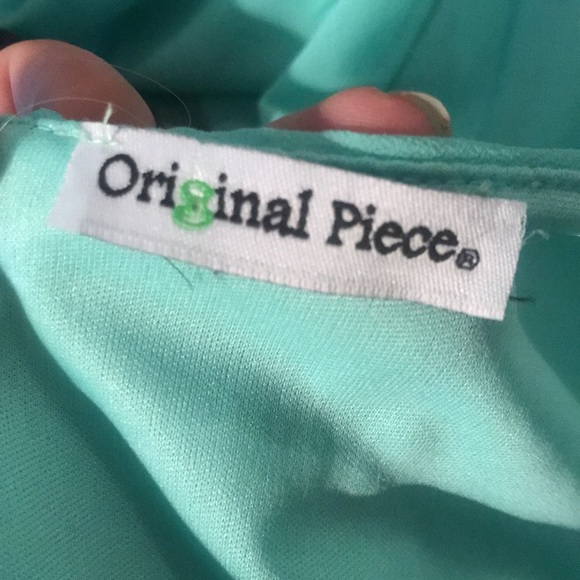 One Piece | Mint Dress - Picture 3 of 3